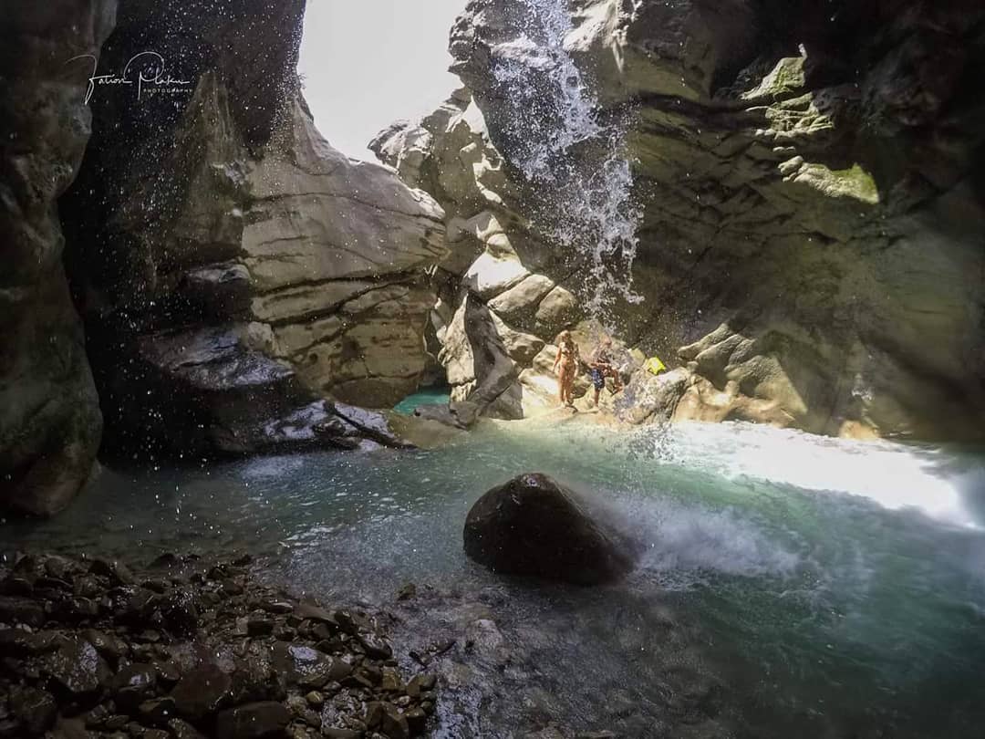 Grotta di Pëllumbas, Canyon Di Erzeni Tirana Albania