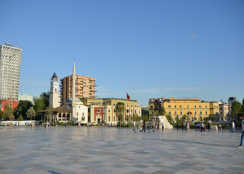 Piazza Scanderbeg, Tirana, Albania