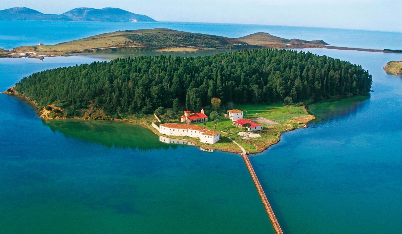 L'Isola di Zvërnec e il suo Monastero
